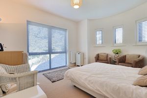 Bedroom- click for photo gallery